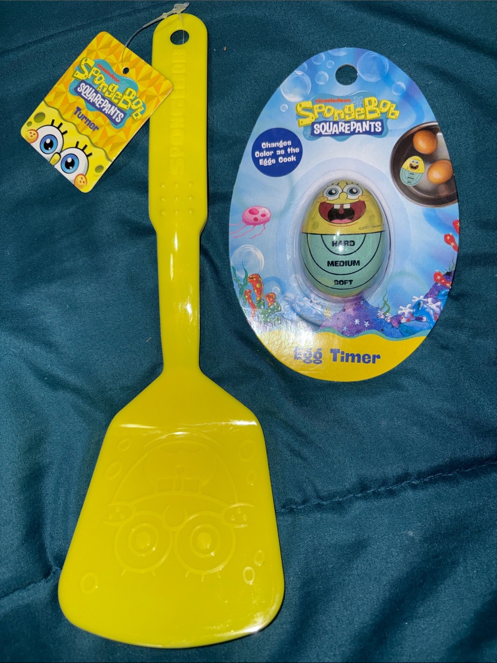 SpongeBob SquarePants Yellow Spatula and Egg Timer Set
